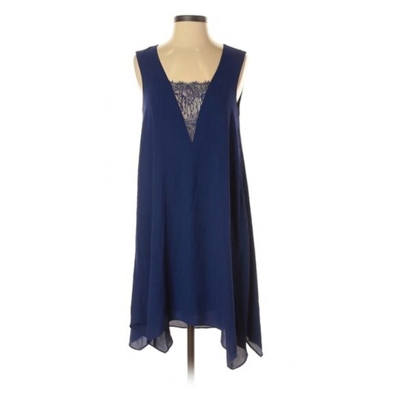 BCBGMAXAZRIA ALIE SLEEVELESS A-LINE LACE DRESS  XS - Picture 2 of 6